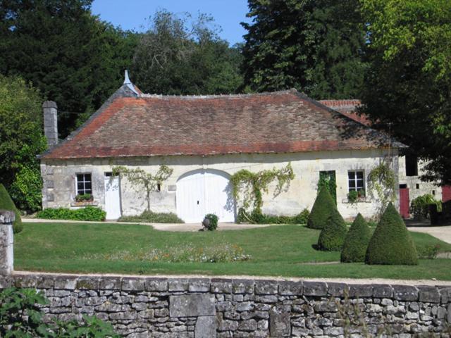 Thuré Chambres D'Hotes Le Chateau De La Plante מראה חיצוני תמונה